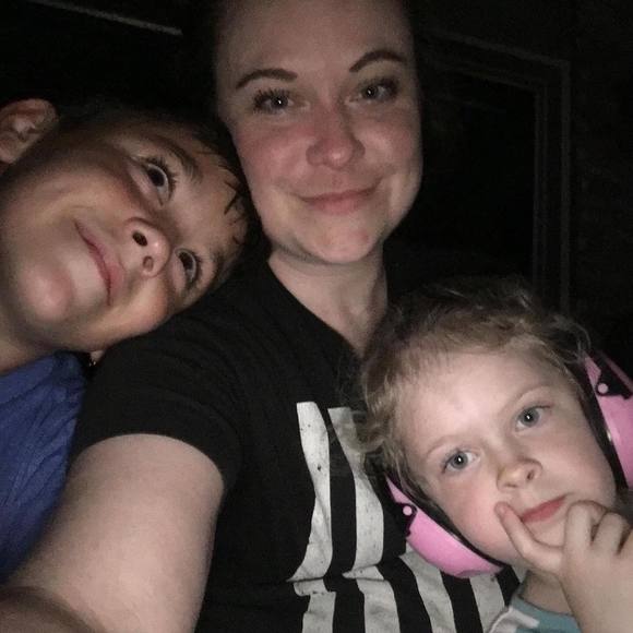 Meet your Posher, Kaci - Picture 1 of 1